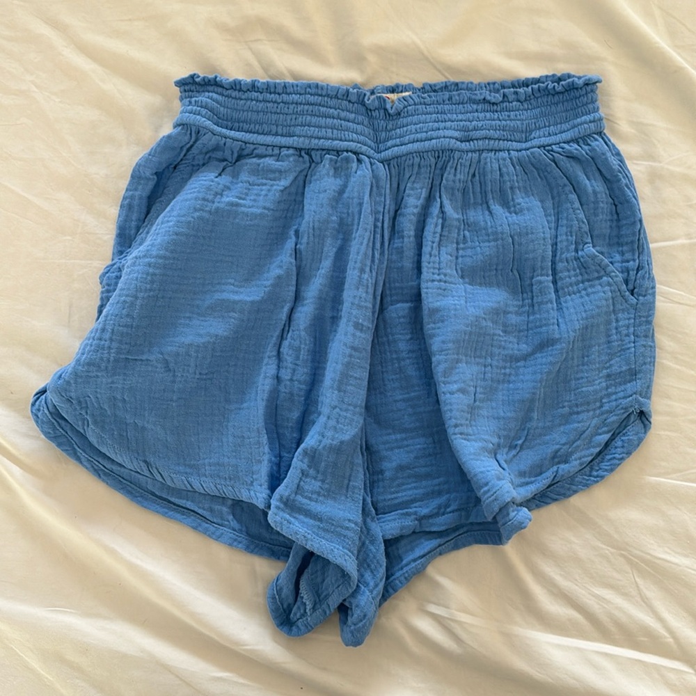 Gauzy shorts